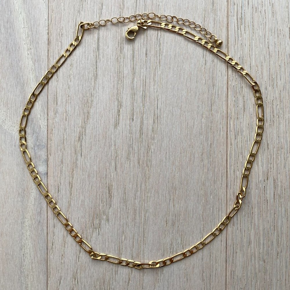 The Banks Gold Plated Necklace (figaro chain 18")